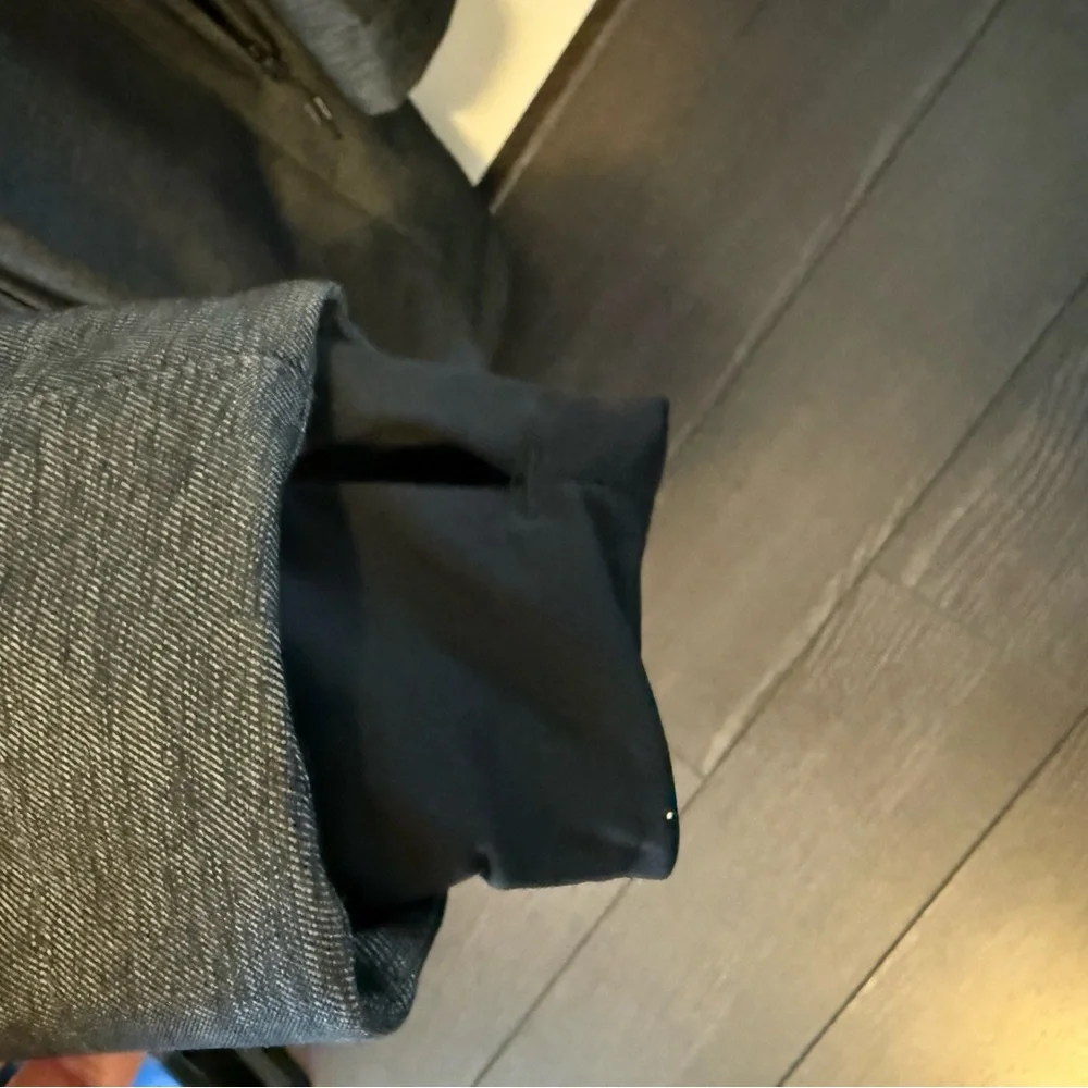 Stormtech fall/winter jacket - Picture 3 of 8